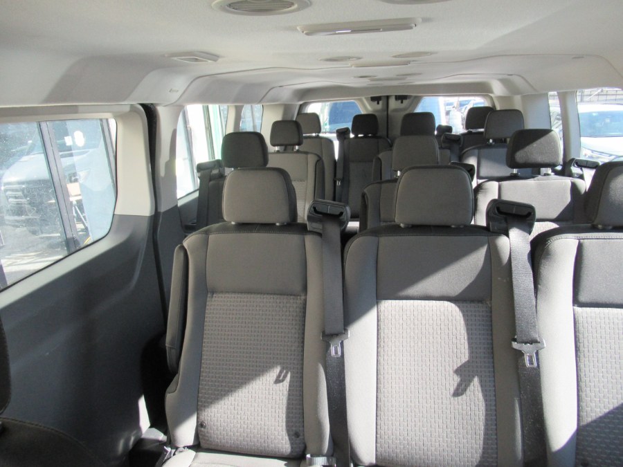 2024 Ford Transit Passenger Van XLT - Photo 6