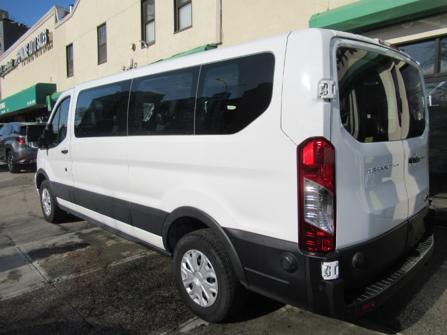 2024 Ford Transit Passenger Van XLT - Photo 10