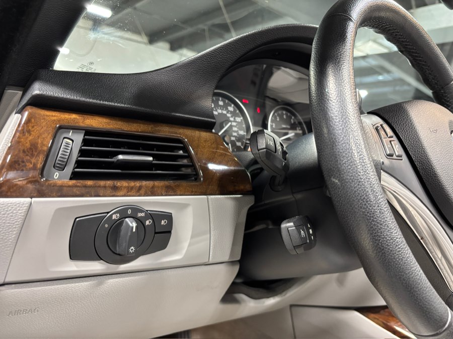 2008 BMW 3 Series 335i - Photo 15