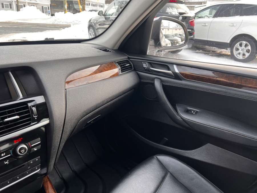 2016 BMW X3 xDrive28i - Photo 16