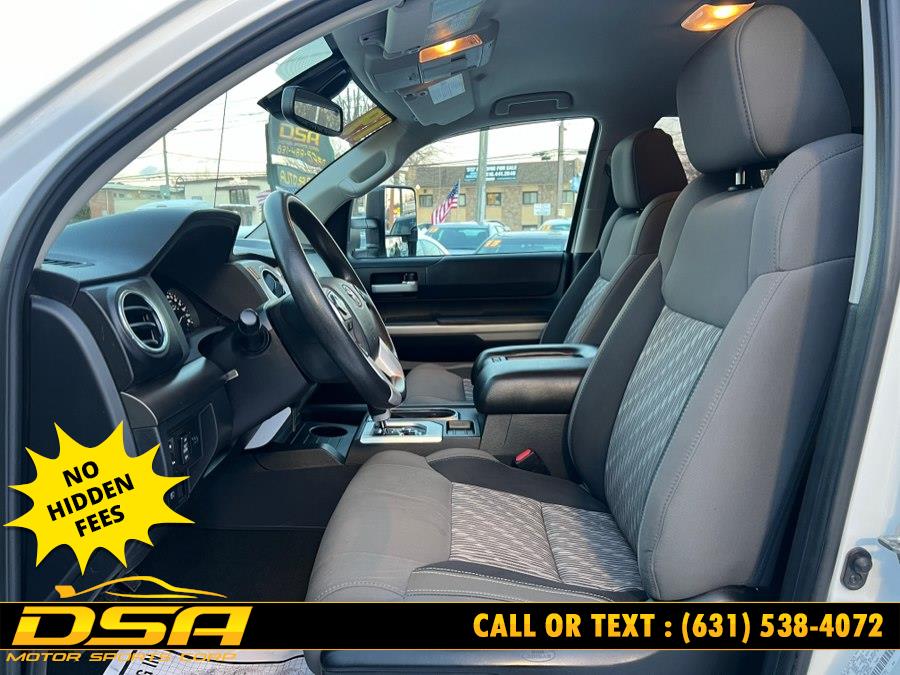 2019 Toyota Tundra SR5 - Photo 33