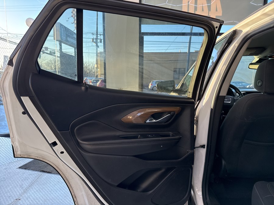 2020 GMC Terrain SLE - Photo 16
