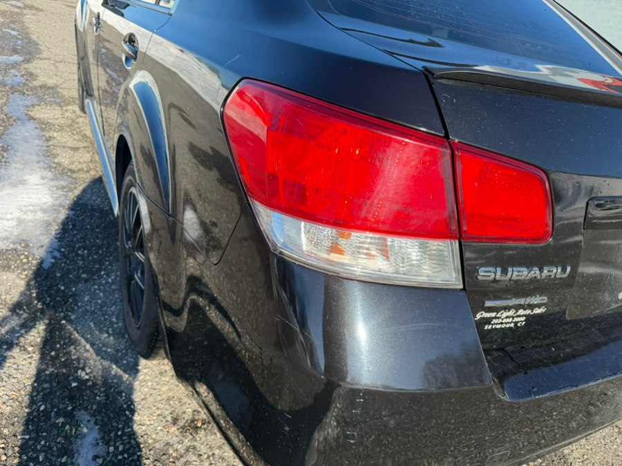 2010 Subaru Legacy 2.5i - Photo 15