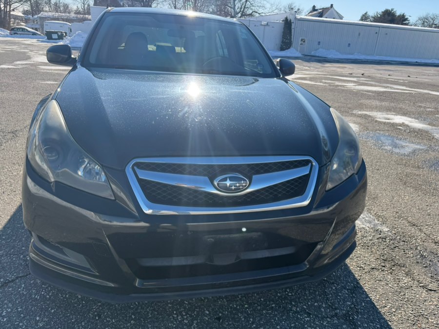 2010 Subaru Legacy 2.5i - Photo 9