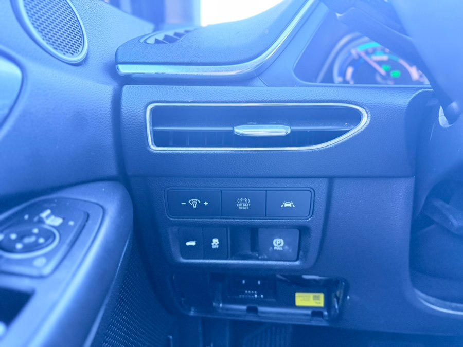 2022 Hyundai Sonata Hybrid Blue - Photo 13
