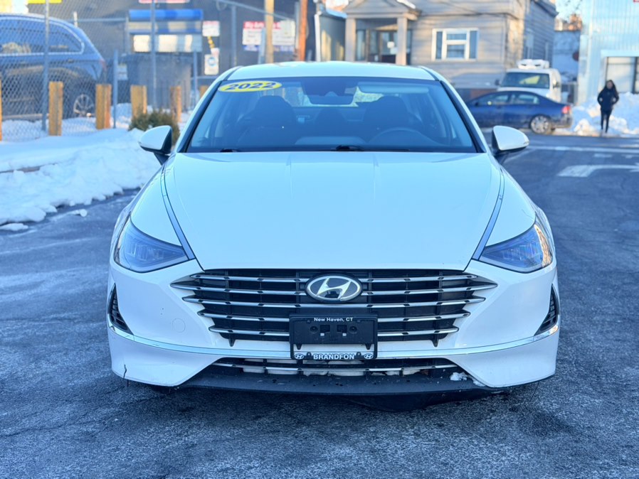 2022 Hyundai Sonata Blue's photo