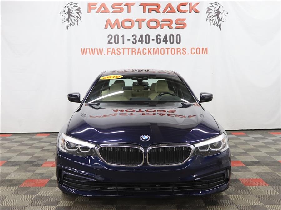 2019 BMW 5 Series 530i xDrive Sedan's photo