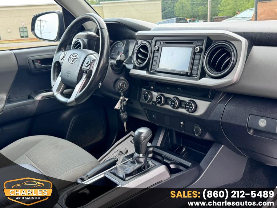 2017 Toyota Tacoma SR5 - Photo 12