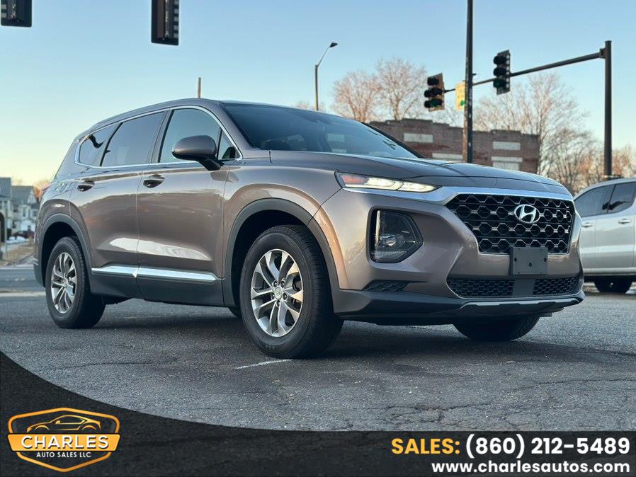 2019 Hyundai Santa Fe SE - Photo 2