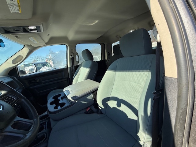 2017 RAM Ram 2500 Pickup Tradesman - Photo 16