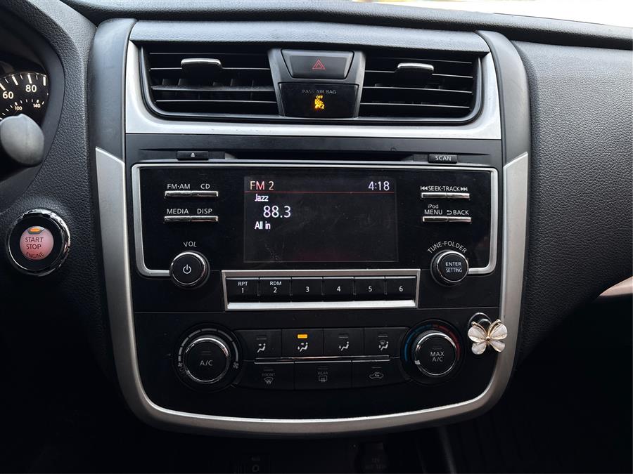 2017 Nissan Altima S - Photo 17