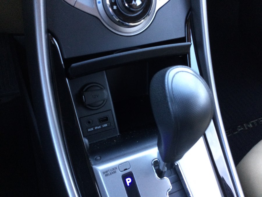 2013 Hyundai Elantra GLS - Photo 17