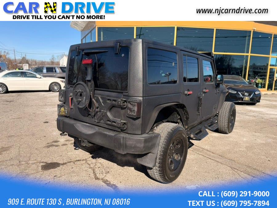 2013 Jeep Wrangler Unlimited Sahara - Photo 6