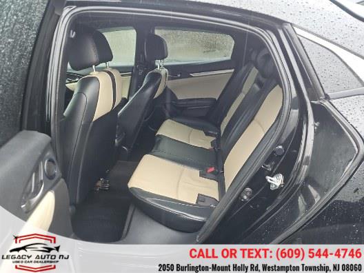 2018 Honda Civic Hatchback EX-L - Photo 10