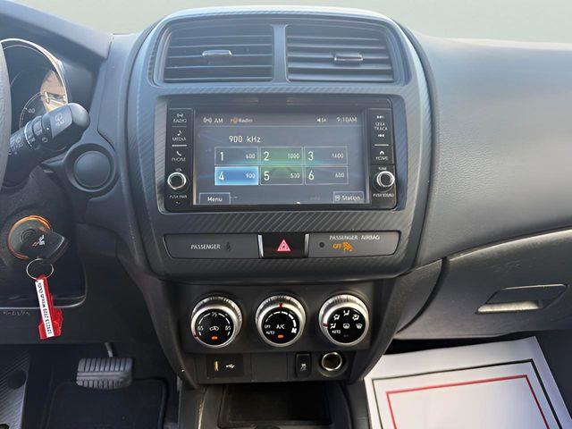 2020 Mitsubishi Outlander Sport ES - Photo 14