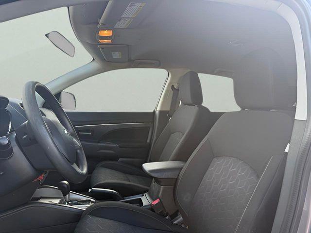 2020 Mitsubishi Outlander Sport ES - Photo 8