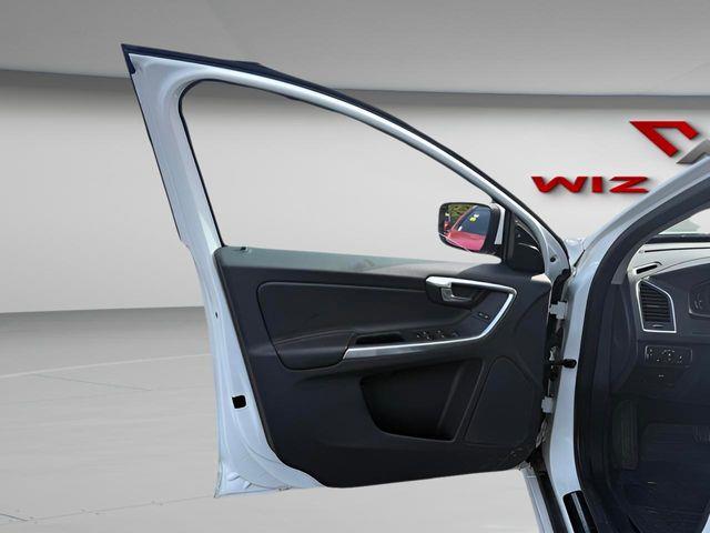 2016 Volvo XC60 T6 - Photo 9
