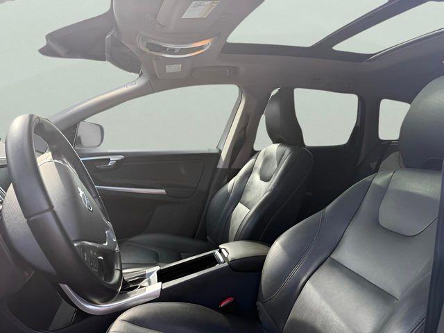 2016 Volvo XC60 T6 - Photo 8