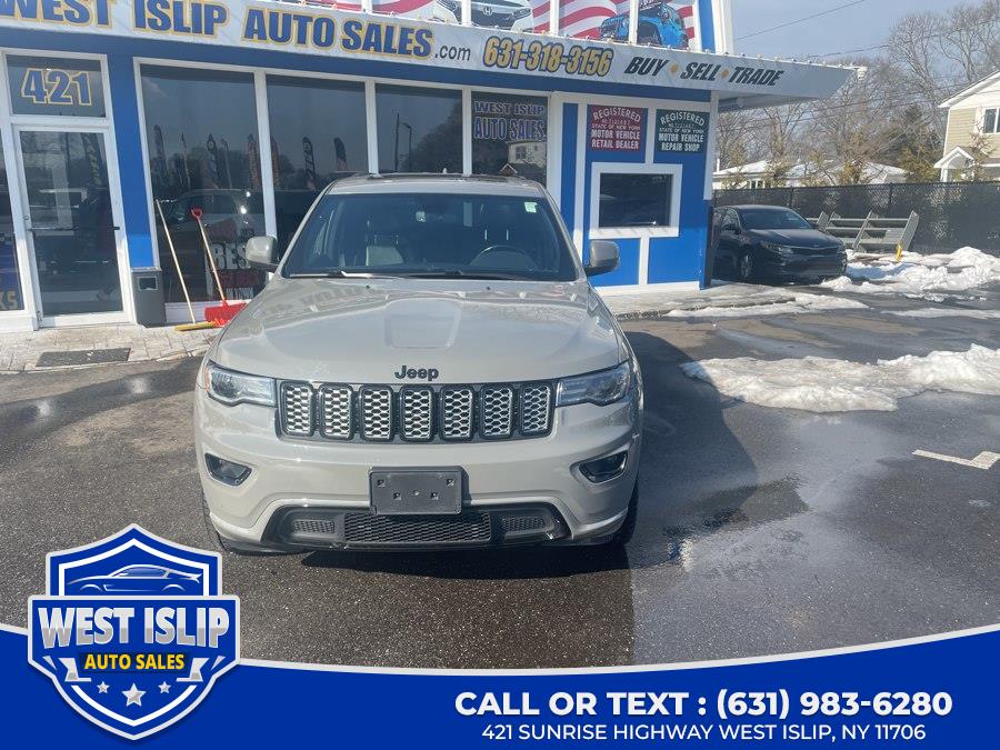 2022 Jeep Grand Cherokee Laredo X 4WD's photo