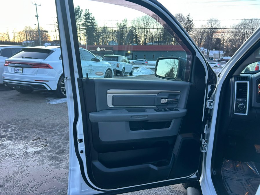 2017 RAM Ram 1500 Pickup Big Horn - Photo 10