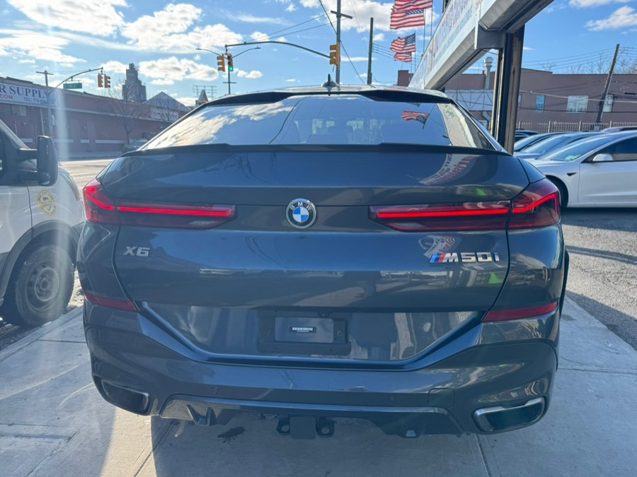 2021 BMW X6 M50i - Photo 6