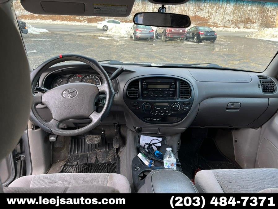 2006 Toyota Sequoia SR5 - Photo 6