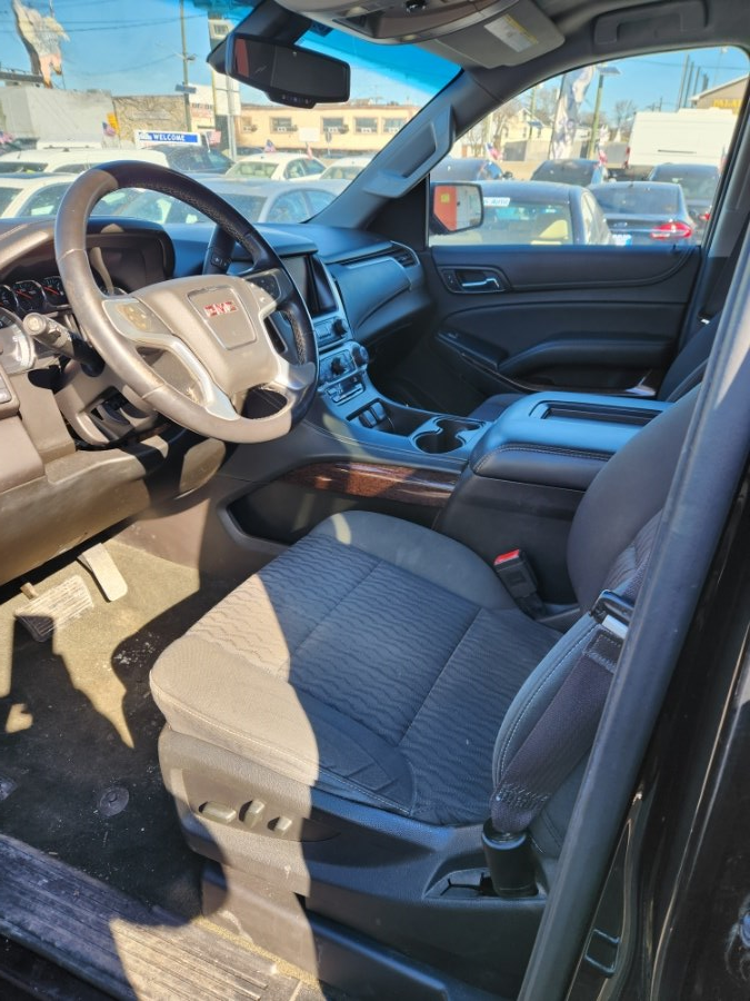 2017 GMC Yukon SLE - Photo 5