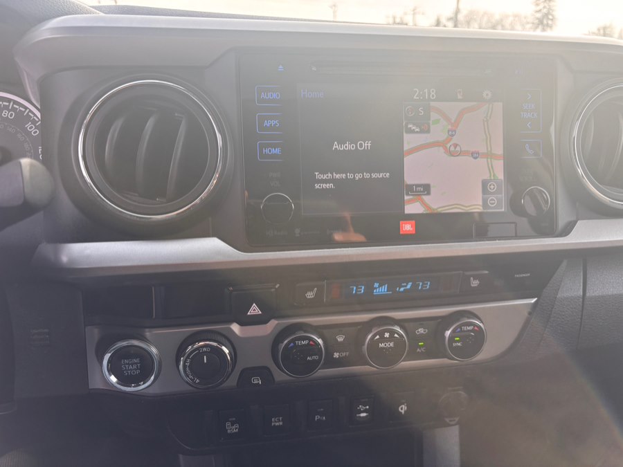 2017 Toyota Tacoma Limited - Photo 21