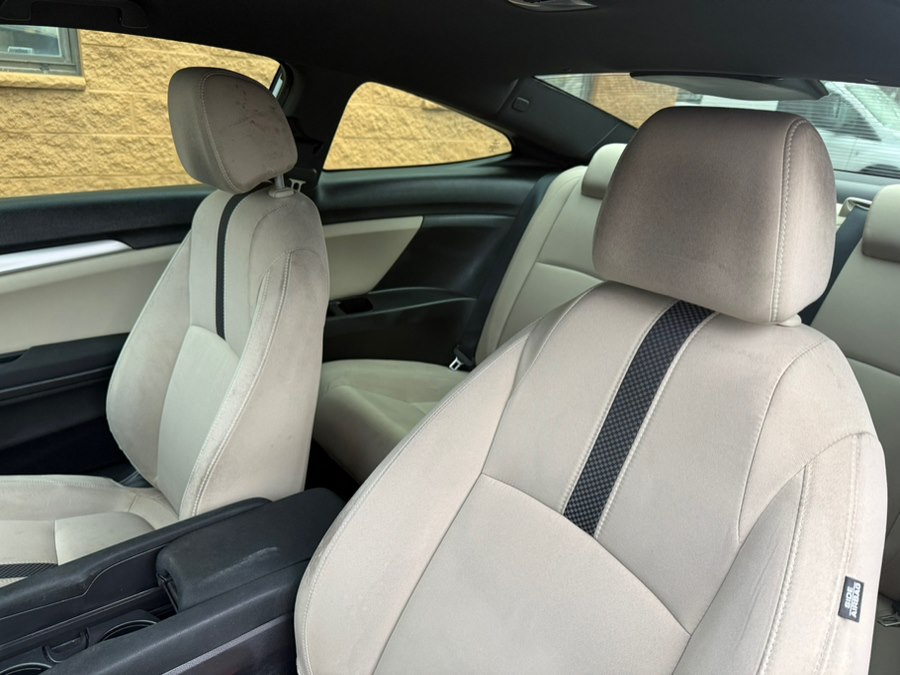 2019 Honda Civic LX - Photo 20