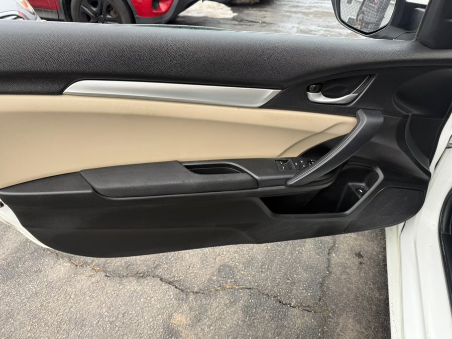 2019 Honda Civic LX - Photo 17