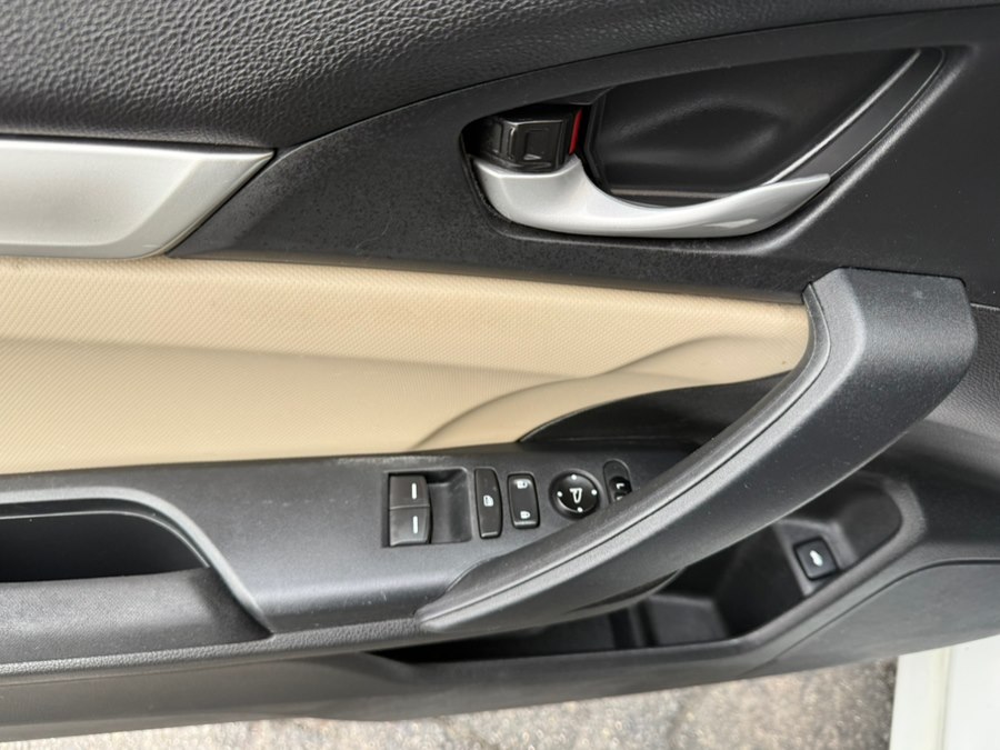 2019 Honda Civic LX - Photo 18