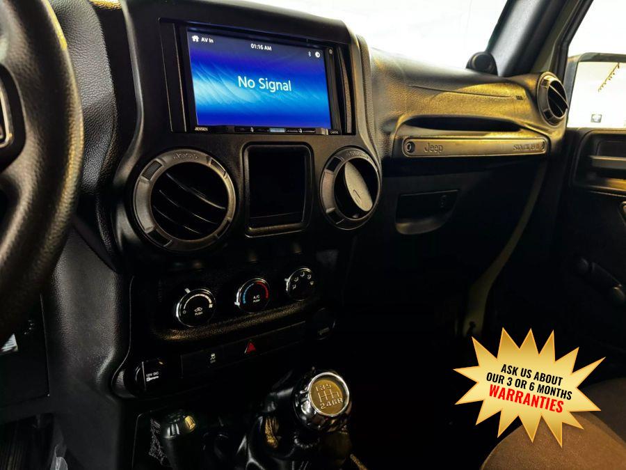 2013 Jeep Wrangler Unlimited Sport - Photo 34