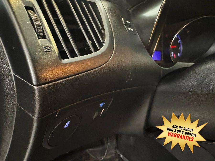 2011 Hyundai Genesis Coupe Base - Photo 23
