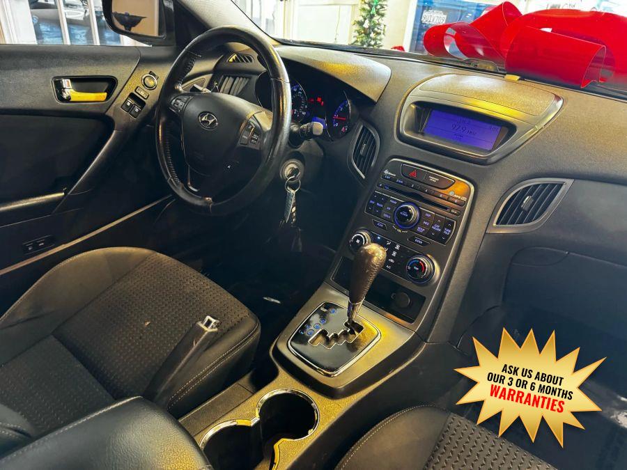 2011 Hyundai Genesis Coupe Base - Photo 25