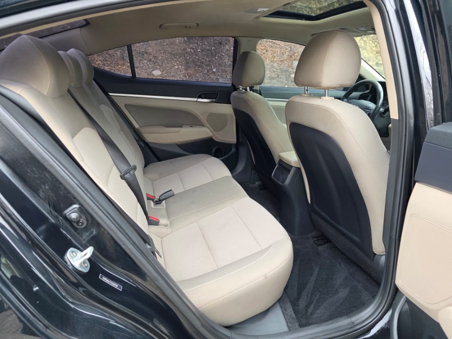 2020 Hyundai Elantra Value Edition - Photo 9