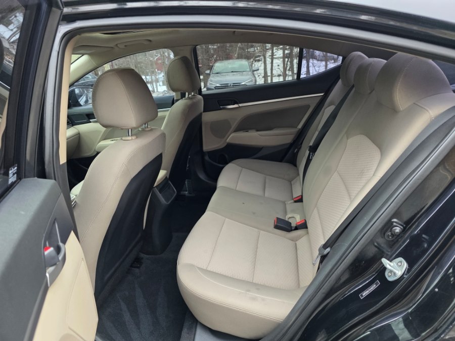 2020 Hyundai Elantra Value Edition - Photo 12