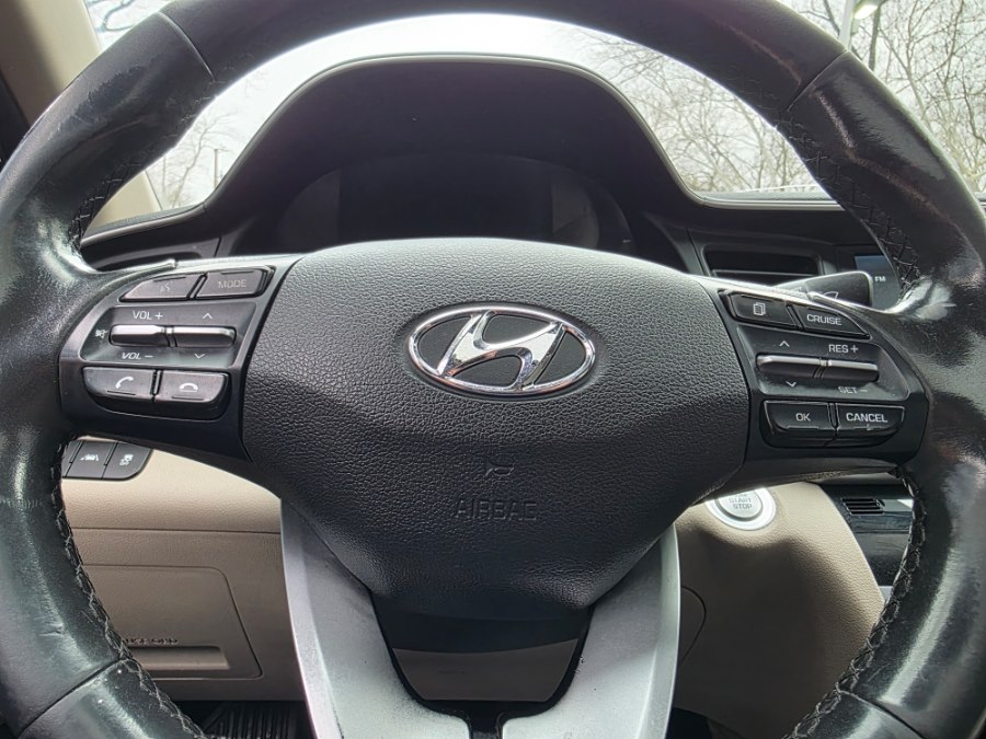 2020 Hyundai Elantra Value Edition - Photo 16
