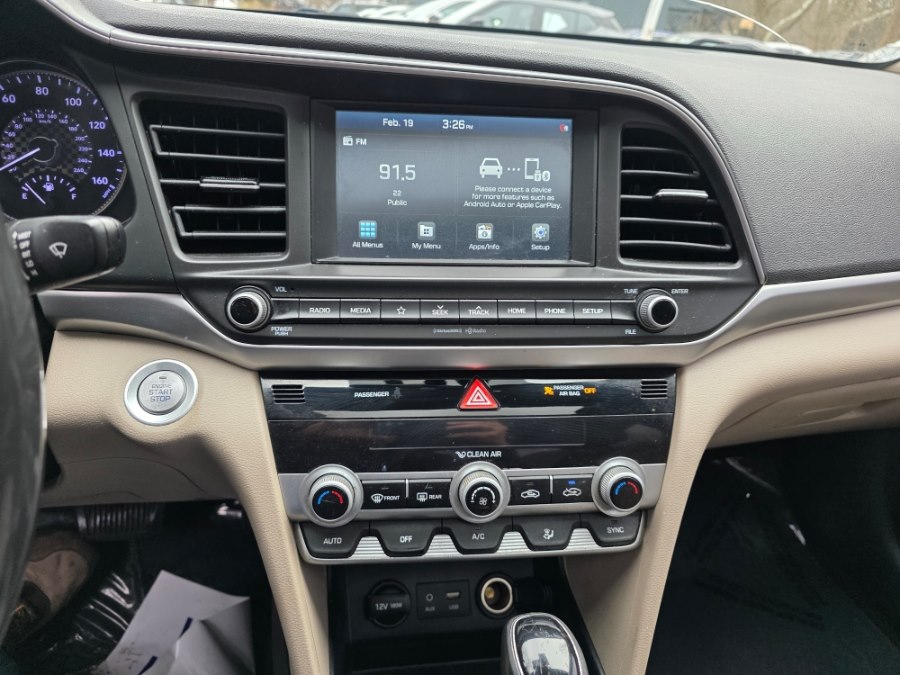 2020 Hyundai Elantra Value Edition - Photo 14