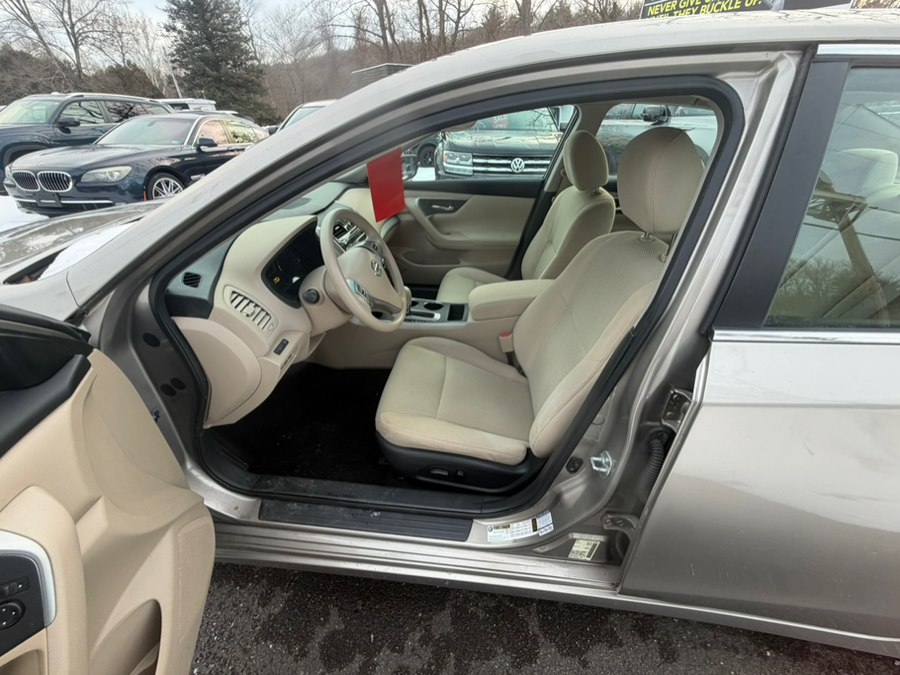 2015 Nissan Altima S - Photo 13