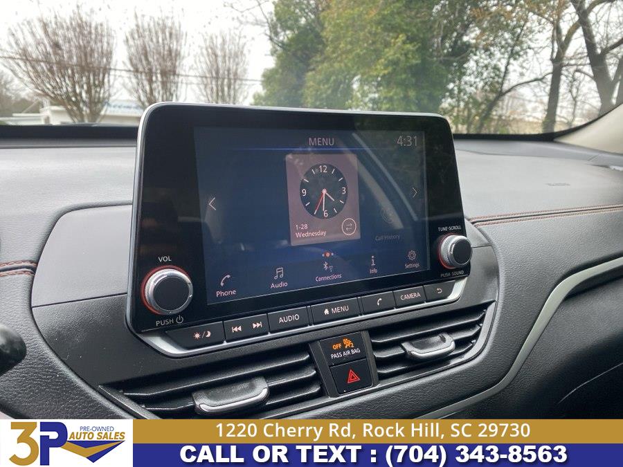 2020 Nissan Altima SR - Photo 8