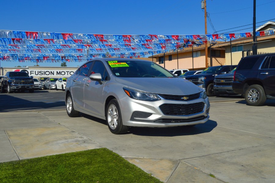 2017 Chevrolet Cruze LT - Photo 6