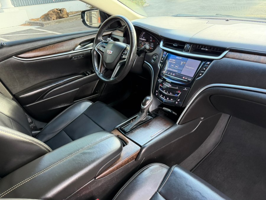 2018 Cadillac XTS Luxury - Photo 24
