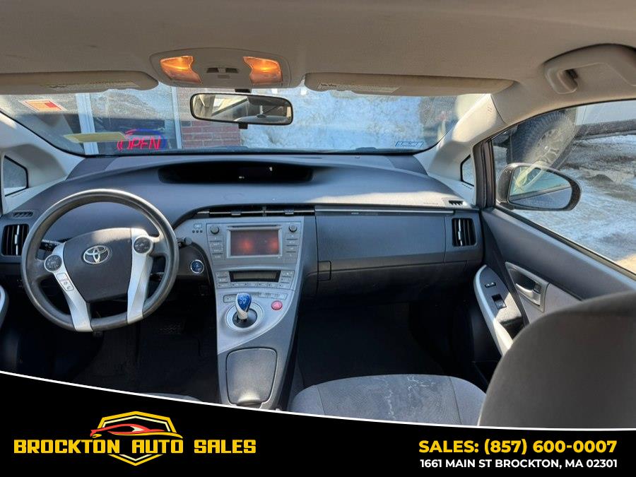 2012 Toyota Prius Three - Photo 14