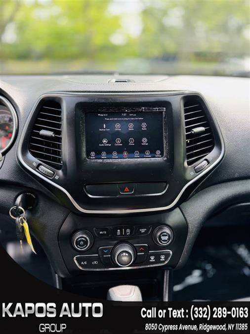 2019 Jeep Cherokee Latitude - Photo 15
