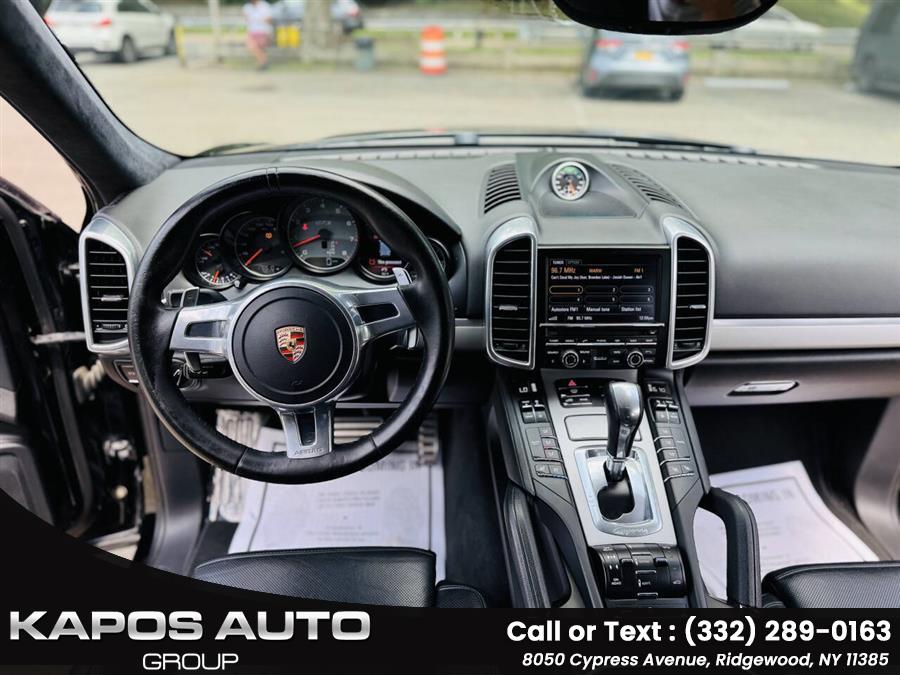 2014 Porsche Cayenne GTS - Photo 10