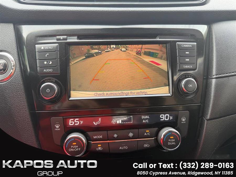 2019 Nissan Rogue SV - Photo 15