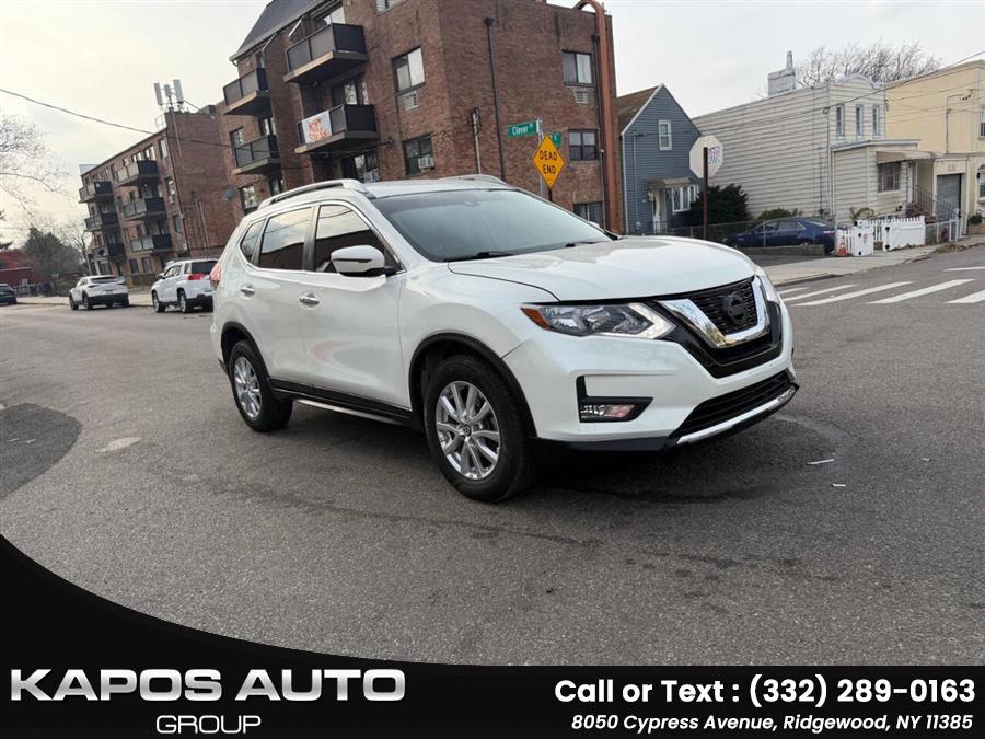 2019 Nissan Rogue SV - Photo 8