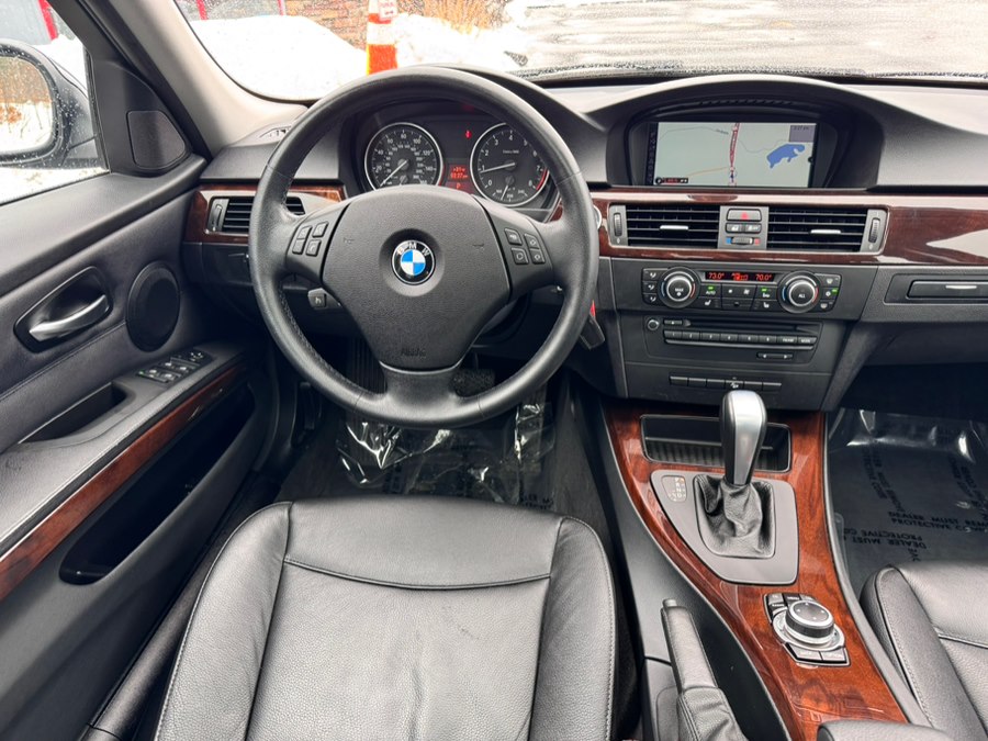 2011 BMW 3 Series 335i - Photo 8