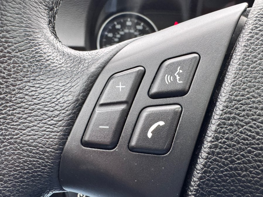 2011 BMW 3 Series 335i - Photo 20