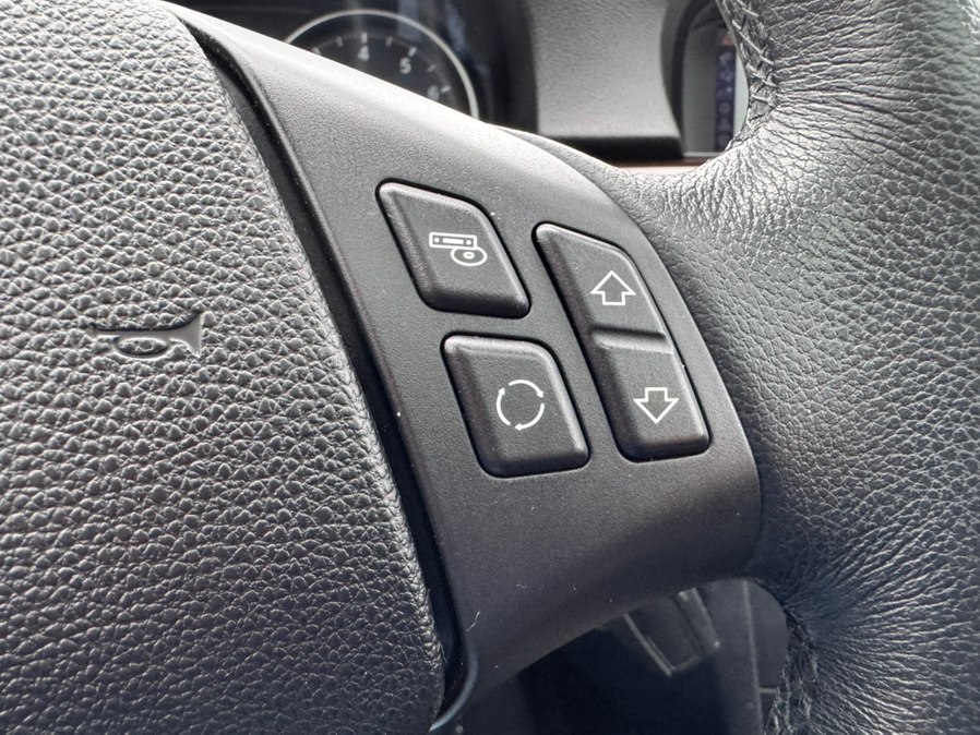 2011 BMW 3 Series 335i - Photo 21